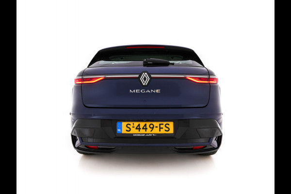 Renault Mégane E-Tech EV60 Optimum Charge Evolution [3-Fase-22kW] {SoH-91%} (INCL-BTW) Aut. *HEATPUMP | FULL-LED | CAMERA | LANE-ASSIST | KEYLESS | NAVI-FULLMAP | CARPLAY | COMFORTSEATS | DIGI-COCKPIT | ECC | PDC | 18"ALU*