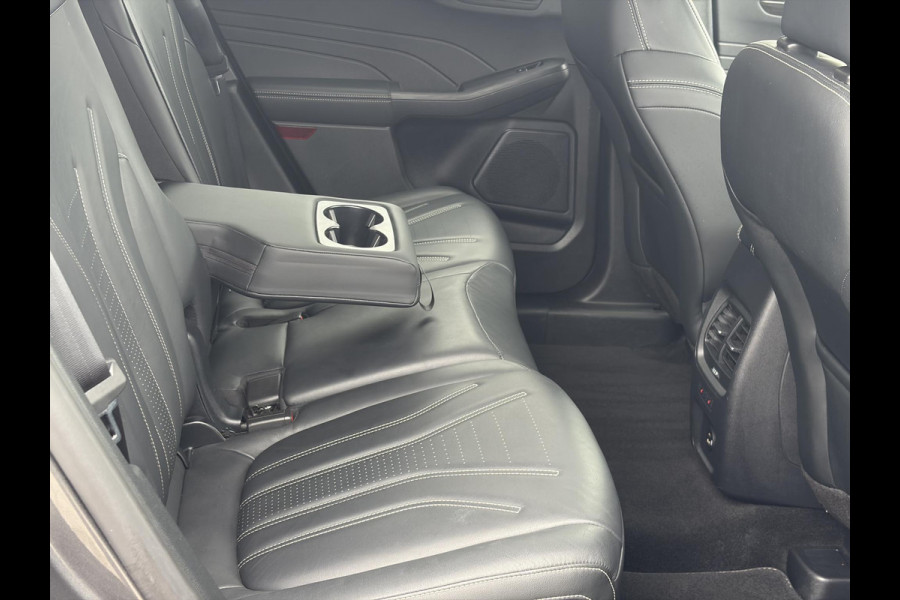Ford Kuga 2.5 PHEV Vignale 225pk | Driver Assistance Pack | 121.500 KM | Volledig lederen interieur | Winter Pack |