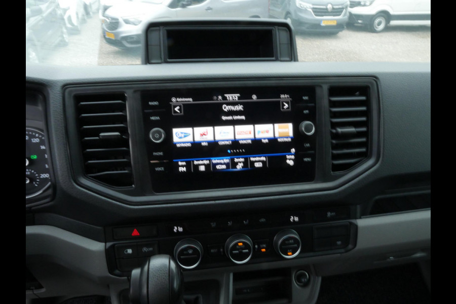 Volkswagen Crafter 2.0TDI 177PK L4H2 AUTOM AC Imp 3-zits 3.5T-haak Dubbel lucht