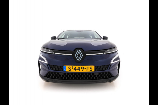 Renault Mégane E-Tech EV60 Optimum Charge Evolution [3-Fase-22kW] {SoH-91%} (INCL-BTW) Aut. *HEATPUMP | FULL-LED | CAMERA | LANE-ASSIST | KEYLESS | NAVI-FULLMAP | CARPLAY | COMFORTSEATS | DIGI-COCKPIT | ECC | PDC | 18"ALU*