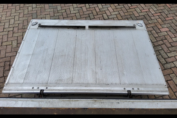 Renault Master 165.35 - V-66-DRH - EURO 6 DUBBELLUCHT - LAADBAK - LAADKLEP