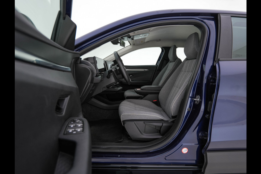 Renault Mégane E-Tech EV60 Optimum Charge Evolution [3-Fase-22kW] {SoH-91%} (INCL-BTW) Aut. *HEATPUMP | FULL-LED | CAMERA | LANE-ASSIST | KEYLESS | NAVI-FULLMAP | CARPLAY | COMFORTSEATS | DIGI-COCKPIT | ECC | PDC | 18"ALU*