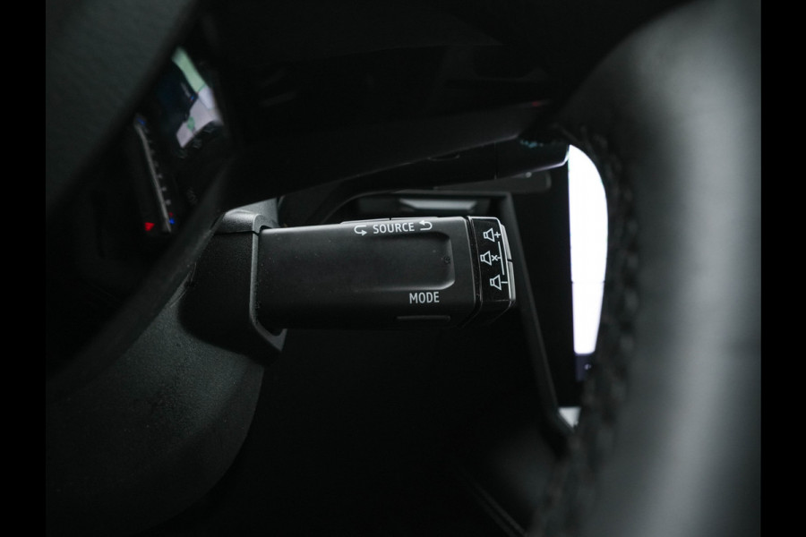 Renault Mégane E-Tech EV60 Optimum Charge Evolution [3-Fase-22kW] {SoH-91%} (INCL-BTW) Aut. *HEATPUMP | FULL-LED | CAMERA | LANE-ASSIST | KEYLESS | NAVI-FULLMAP | CARPLAY | COMFORTSEATS | DIGI-COCKPIT | ECC | PDC | 18"ALU*