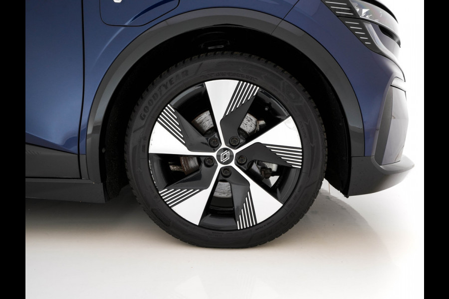 Renault Mégane E-Tech EV60 Optimum Charge Evolution [3-Fase-22kW] {SoH-91%} (INCL-BTW) Aut. *HEATPUMP | FULL-LED | CAMERA | LANE-ASSIST | KEYLESS | NAVI-FULLMAP | CARPLAY | COMFORTSEATS | DIGI-COCKPIT | ECC | PDC | 18"ALU*