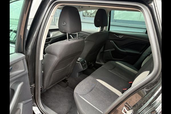 Škoda Kamiq 1.0 TSi DSG 110pk Business Edition NAVI/CARPLAY/VIRTUAL/CLIMA/CRUISE/PDC/STOELVERWARMING