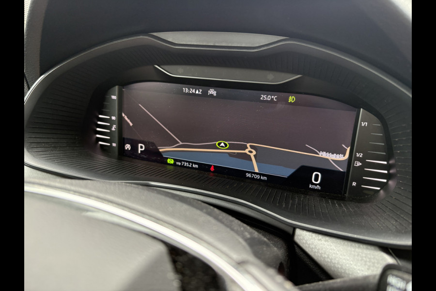 Škoda Kamiq 1.0 TSi DSG 110pk Business Edition NAVI/CARPLAY/VIRTUAL/CLIMA/CRUISE/PDC/STOELVERWARMING
