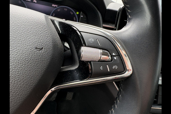 Škoda Kamiq 1.0 TSi DSG 110pk Business Edition NAVI/CARPLAY/VIRTUAL/CLIMA/CRUISE/PDC/STOELVERWARMING