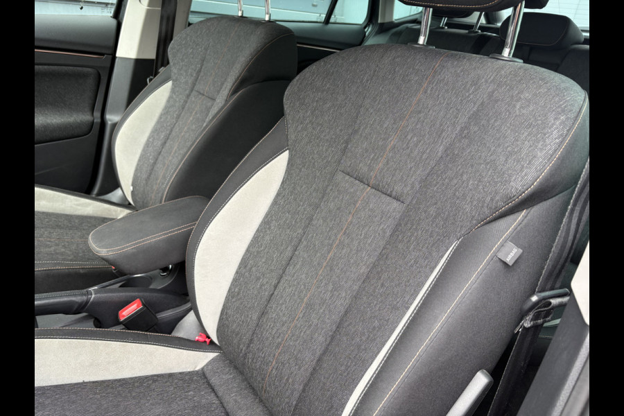 Škoda Kamiq 1.0 TSi DSG 110pk Business Edition NAVI/CARPLAY/VIRTUAL/CLIMA/CRUISE/PDC/STOELVERWARMING