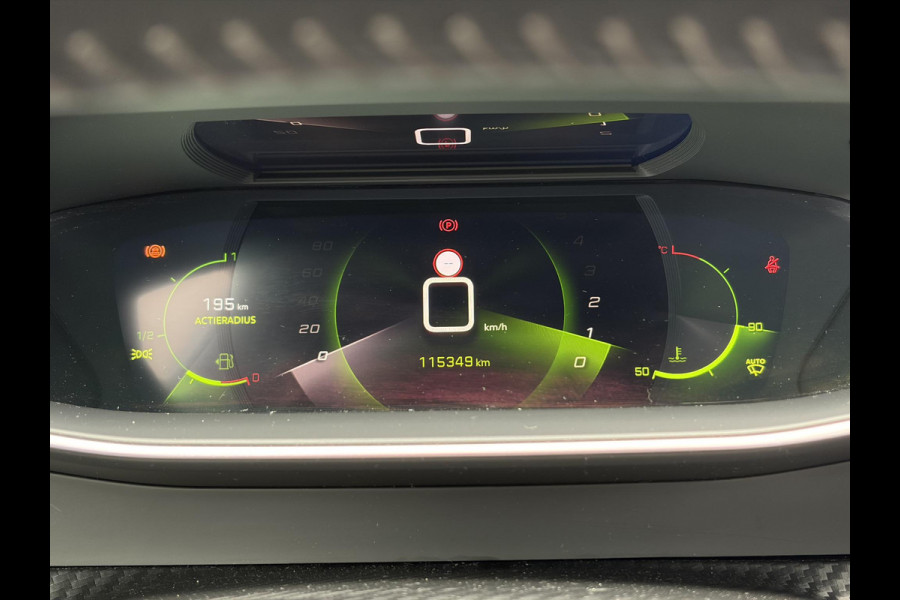 Peugeot 2008 1.2 PureTech Allure 2e Eigenaar l D-riem vv in 08/2024 l Camera360° l Draadloze telefoonlader l 131pk l Carplay l Navi l 6 Bak l Clima l Cruise l Halfleder l Keylss l 17'' Lmv l Pdc l N.A.P l Apk tot 09-2028