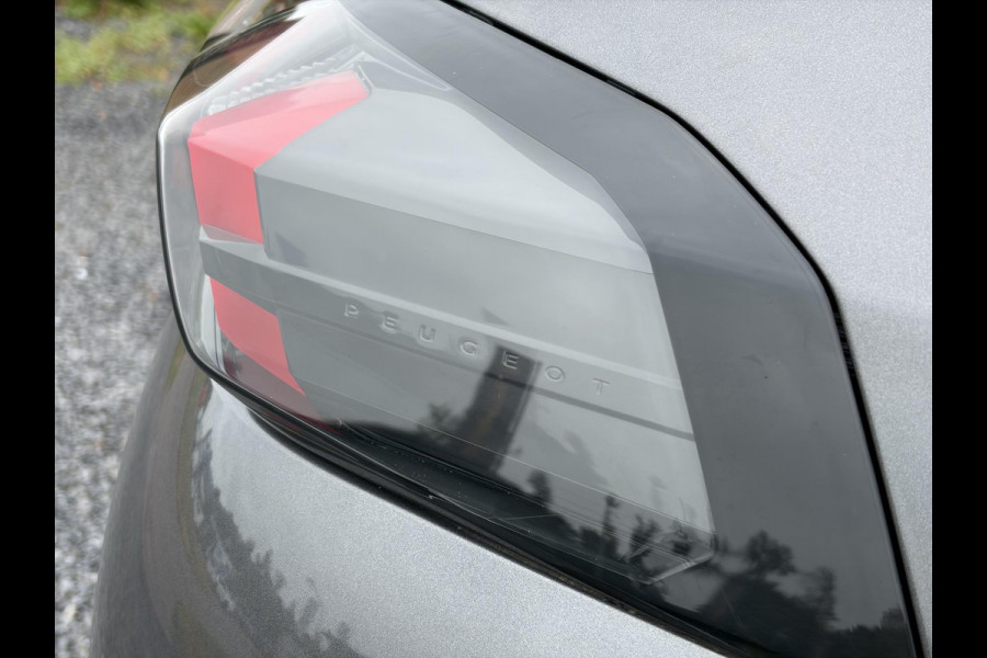 Peugeot 2008 1.2 PureTech Allure 2e Eigenaar l D-riem vv in 08/2024 l Camera360° l Draadloze telefoonlader l 131pk l Carplay l Navi l 6 Bak l Clima l Cruise l Halfleder l Keylss l 17'' Lmv l Pdc l N.A.P l Apk tot 09-2028