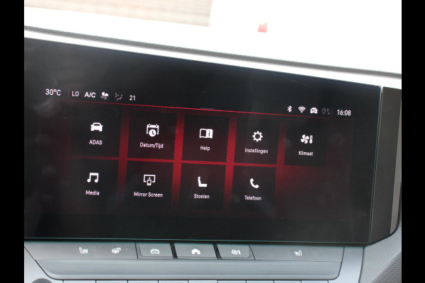 Opel Astra 1.2 Automaat GS Line Climate control Adaptieve cruise control LED Voorstoelen verwarmd Stuurwiel verwarmd Achteruitrij camera 360* Sfeer verlichting Apple carplay/ Android auto