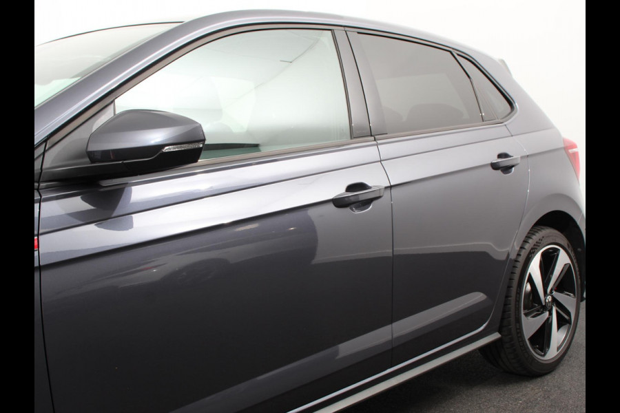 Volkswagen Polo 2.0 TSI GTI 207pk Automaat Digitale Cockpit Navigatie Appel Carplay/Android Auto Climate Control Extra getint Glas Stoelverwarming Dab Led Adaptive Cruise Control