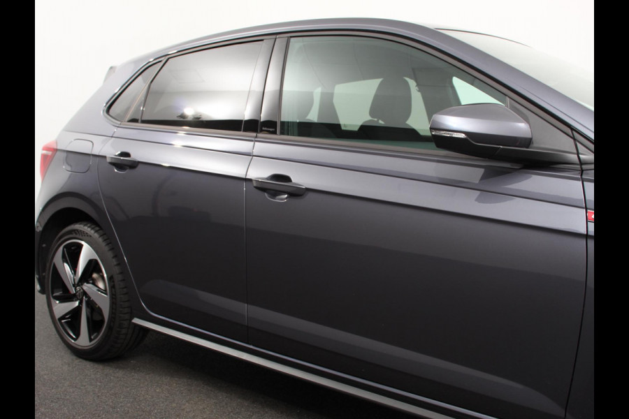 Volkswagen Polo 2.0 TSI GTI 207pk Automaat Digitale Cockpit Navigatie Appel Carplay/Android Auto Climate Control Extra getint Glas Stoelverwarming Dab Led Adaptive Cruise Control