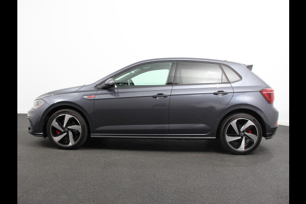 Volkswagen Polo 2.0 TSI GTI 207pk Automaat Digitale Cockpit Navigatie Appel Carplay/Android Auto Climate Control Extra getint Glas Stoelverwarming Dab Led Adaptive Cruise Control
