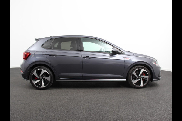 Volkswagen Polo 2.0 TSI GTI 207pk Automaat Digitale Cockpit Navigatie Appel Carplay/Android Auto Climate Control Extra getint Glas Stoelverwarming Dab Led Adaptive Cruise Control