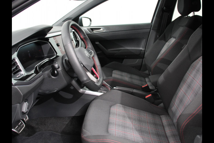Volkswagen Polo 2.0 TSI GTI 207pk Automaat Digitale Cockpit Navigatie Appel Carplay/Android Auto Climate Control Extra getint Glas Stoelverwarming Dab Led Adaptive Cruise Control