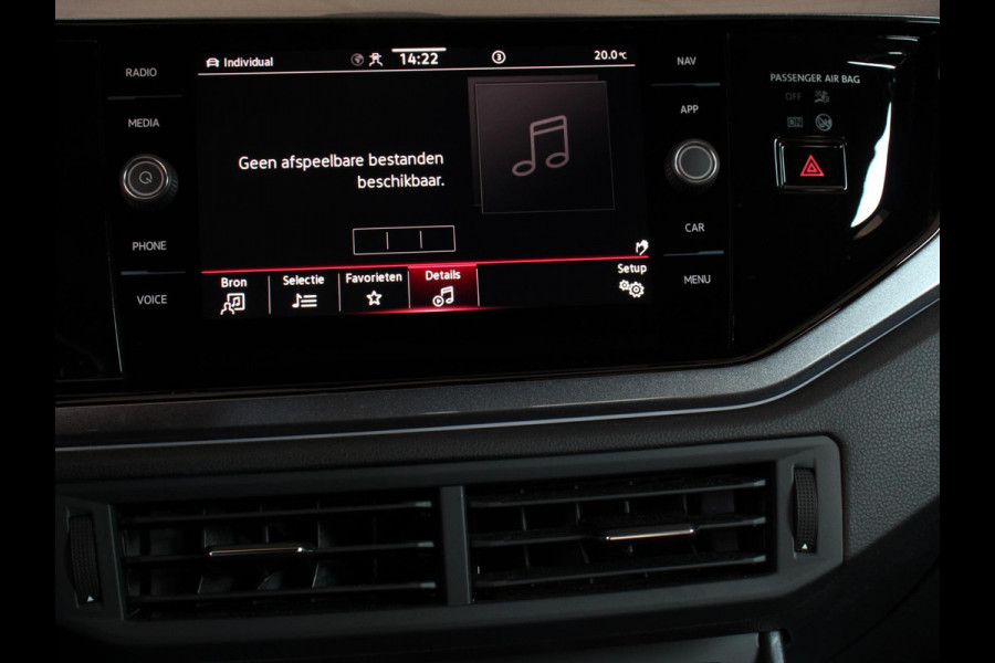 Volkswagen Polo 2.0 TSI GTI 207pk Automaat Digitale Cockpit Navigatie Appel Carplay/Android Auto Climate Control Extra getint Glas Stoelverwarming Dab Led Adaptive Cruise Control