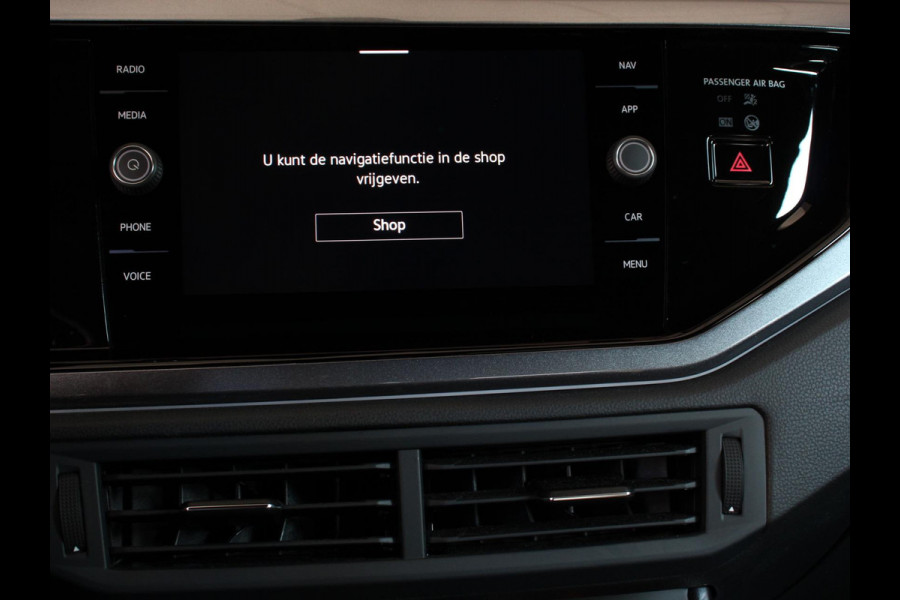 Volkswagen Polo 2.0 TSI GTI 207pk Automaat Digitale Cockpit Navigatie Appel Carplay/Android Auto Climate Control Extra getint Glas Stoelverwarming Dab Led Adaptive Cruise Control