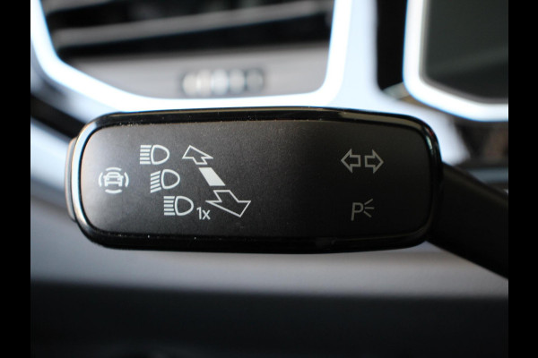Volkswagen Polo 2.0 TSI GTI 207pk Automaat Digitale Cockpit Navigatie Appel Carplay/Android Auto Climate Control Extra getint Glas Stoelverwarming Dab Led Adaptive Cruise Control