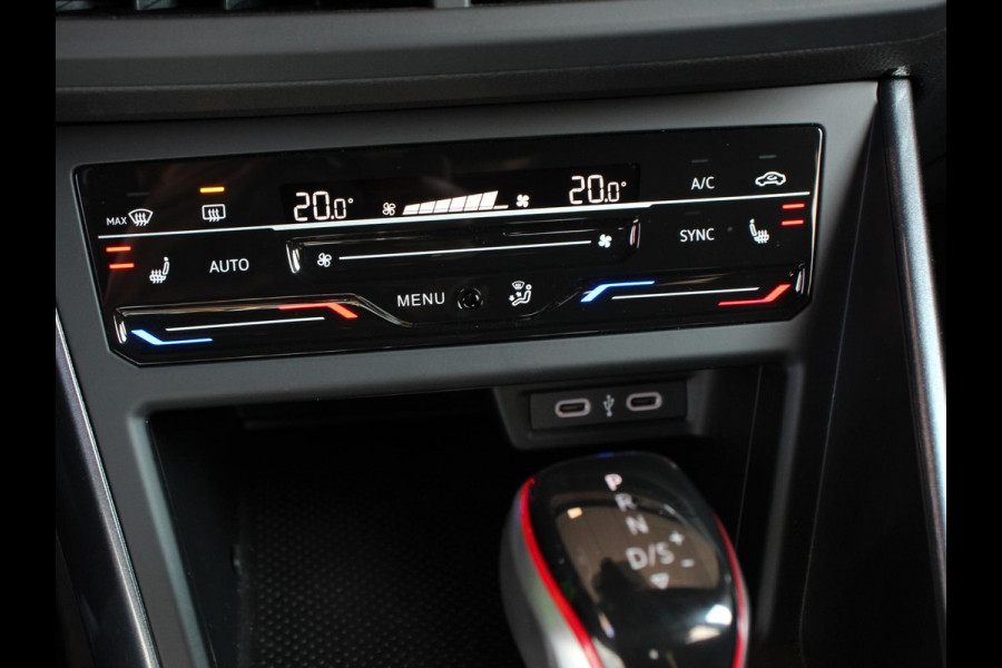 Volkswagen Polo 2.0 TSI GTI 207pk Automaat Digitale Cockpit Navigatie Appel Carplay/Android Auto Climate Control Extra getint Glas Stoelverwarming Dab Led Adaptive Cruise Control