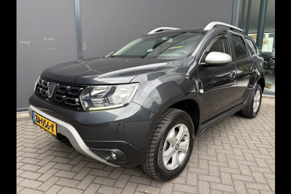 Dacia Duster 1.2 TCe Comfort Achteruitrijcamera - Airco - Navigatie - Trekhaak - Cruise control - Dakrails - Radio - Mistlampen voor - Start/stop systeem - Led verlichting - Elektrische ramen - Stuur multifunctioneel - Centrale vergrendeling met afstandsbediening - Bluetooth