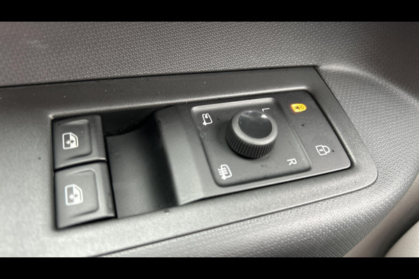Volkswagen ID. Buzz Pro 86 kWh LWB 7p. 7 persoons Trekhaak Navigateie app connect SOH 97%