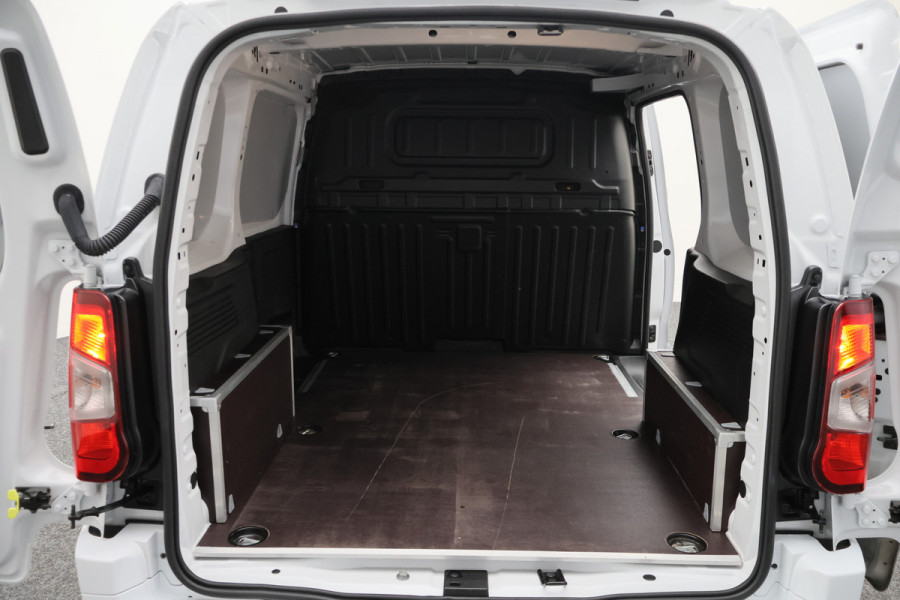 Opel Combo 1.5D L1H1 Automaat Airco, Cruise Control, PDC, Apple CarPlay, Stuurverwarming