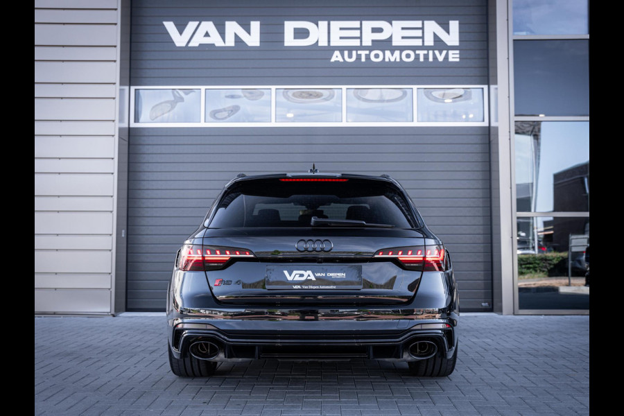Audi A4 Avant 2.9 TFSI RS 4 quattro competition plus - Dynamic + l Ceramic l RDC l Pano l HUD
