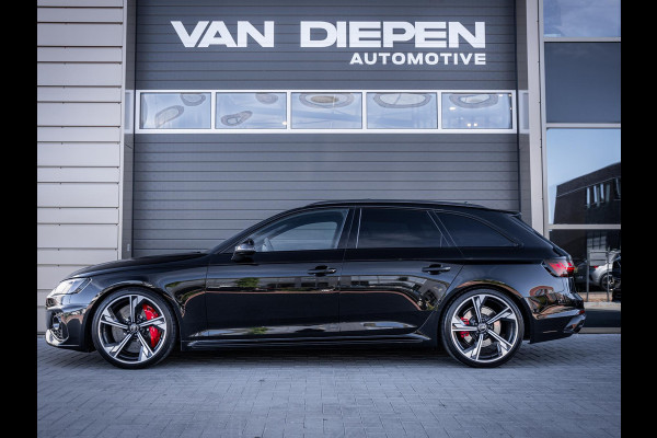 Audi A4 Avant 2.9 TFSI RS 4 quattro competition plus - Dynamic + l Ceramic l RDC l Pano l HUD