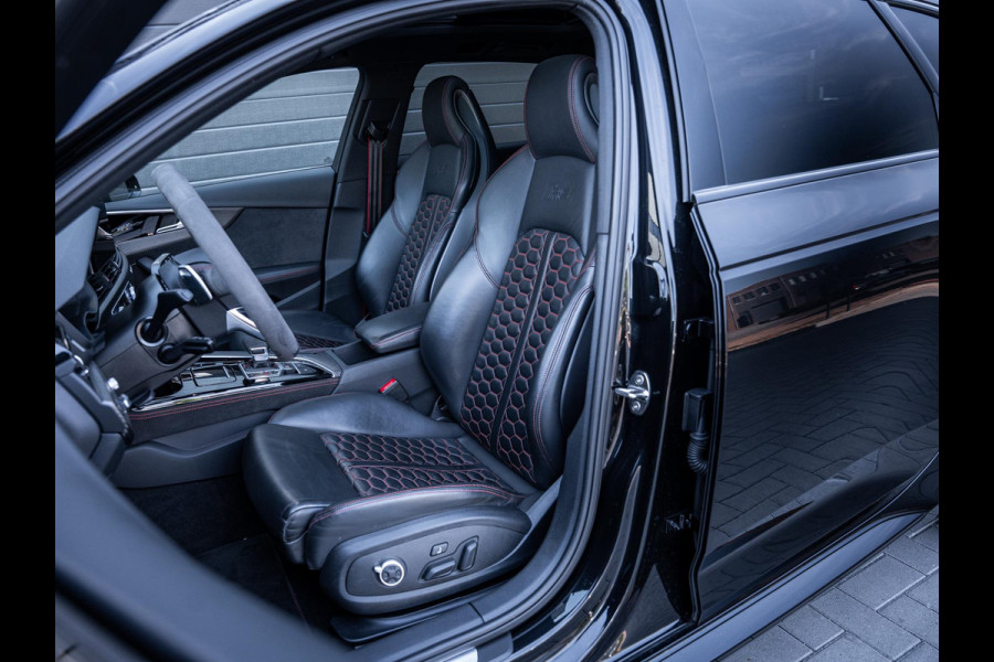 Audi A4 Avant 2.9 TFSI RS 4 quattro competition plus - Dynamic + l Ceramic l RDC l Pano l HUD