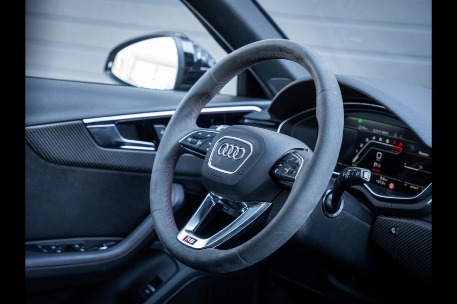 Audi A4 Avant 2.9 TFSI RS 4 quattro competition plus - Dynamic + l Ceramic l RDC l Pano l HUD