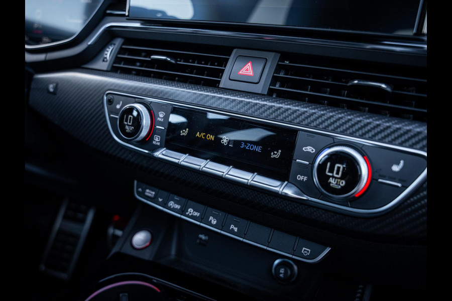 Audi A4 Avant 2.9 TFSI RS 4 quattro competition plus - Dynamic + l Ceramic l RDC l Pano l HUD