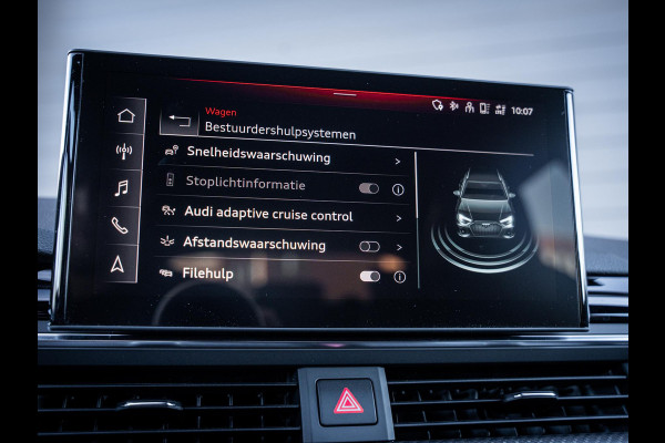 Audi A4 Avant 2.9 TFSI RS 4 quattro competition plus - Dynamic + l Ceramic l RDC l Pano l HUD