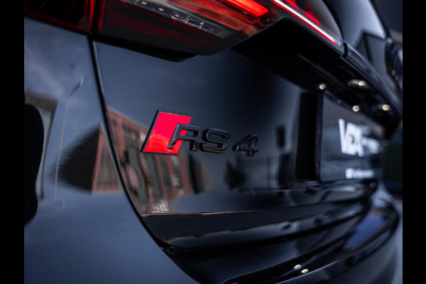 Audi A4 Avant 2.9 TFSI RS 4 quattro competition plus - Dynamic + l Ceramic l RDC l Pano l HUD