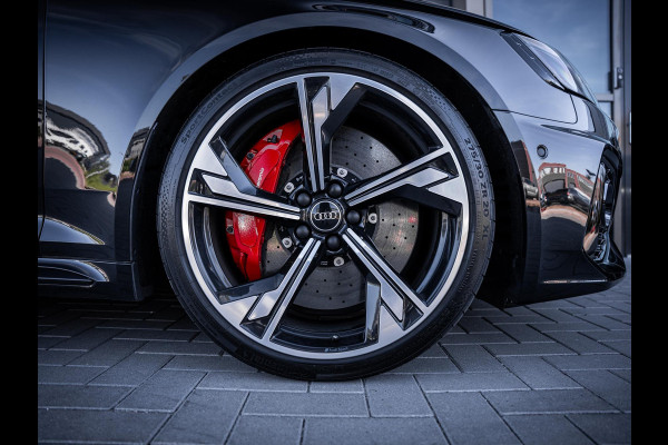Audi A4 Avant 2.9 TFSI RS 4 quattro competition plus - Dynamic + l Ceramic l RDC l Pano l HUD
