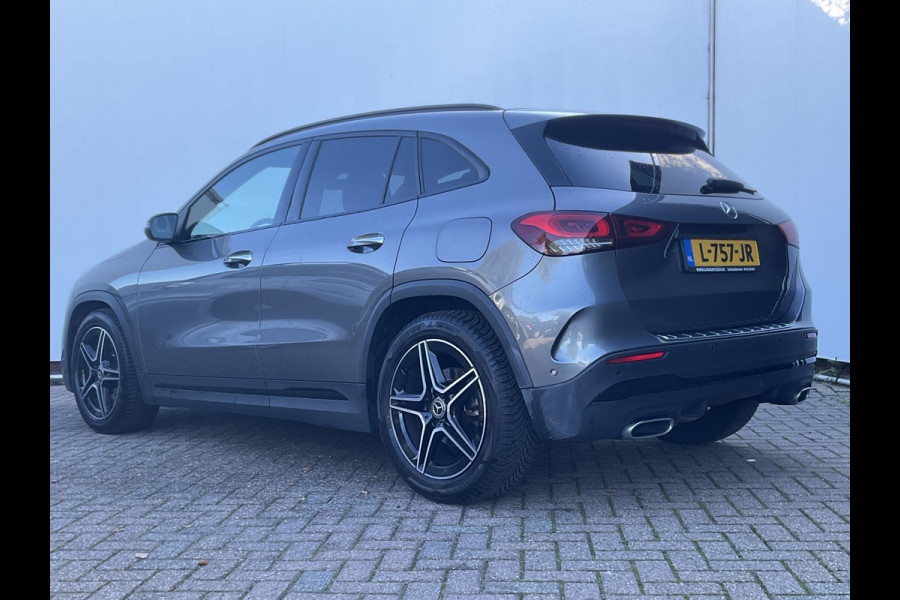 Mercedes-Benz GLA 180 Aut7 Solution AMG Pano.dak Stoel elctr+verw. Trekhaak Carplay Camera Business