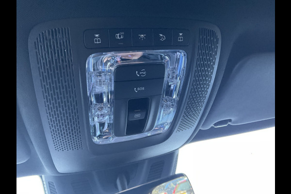 Mercedes-Benz GLA 180 Aut7 Solution AMG Pano.dak Stoel elctr+verw. Trekhaak Carplay Camera Business
