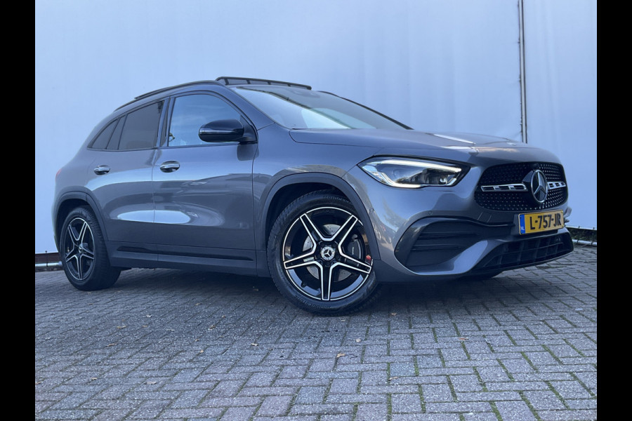 Mercedes-Benz GLA 180 Aut7 Solution AMG Pano.dak Stoel elctr+verw. Trekhaak Carplay Camera Business