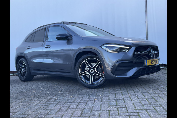 Mercedes-Benz GLA 180 Aut7 Solution AMG Pano.dak Stoel elctr+verw. Trekhaak Carplay Camera Business
