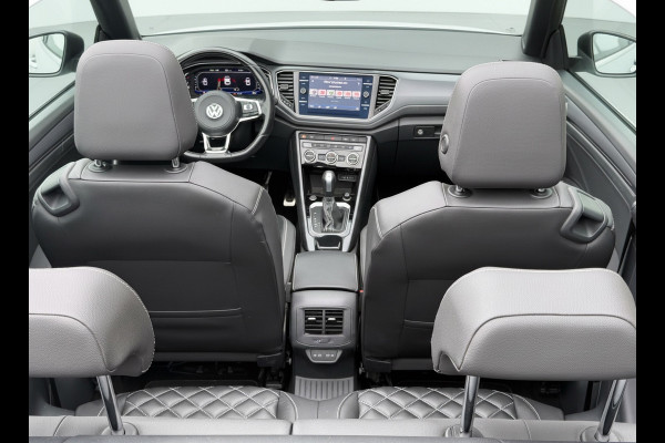 Volkswagen T-Roc Cabrio 1.5 TSI R-LINE, exclusief lederen sportinterieur, achteruitrijcamera, stoelverwarming, afneembare trekhaak
