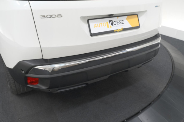 Peugeot 3008 1.6 Plug-in HYbrid 225 Allure | Camera | Dodehoekdetectie | Navigatie | Apple Carplay