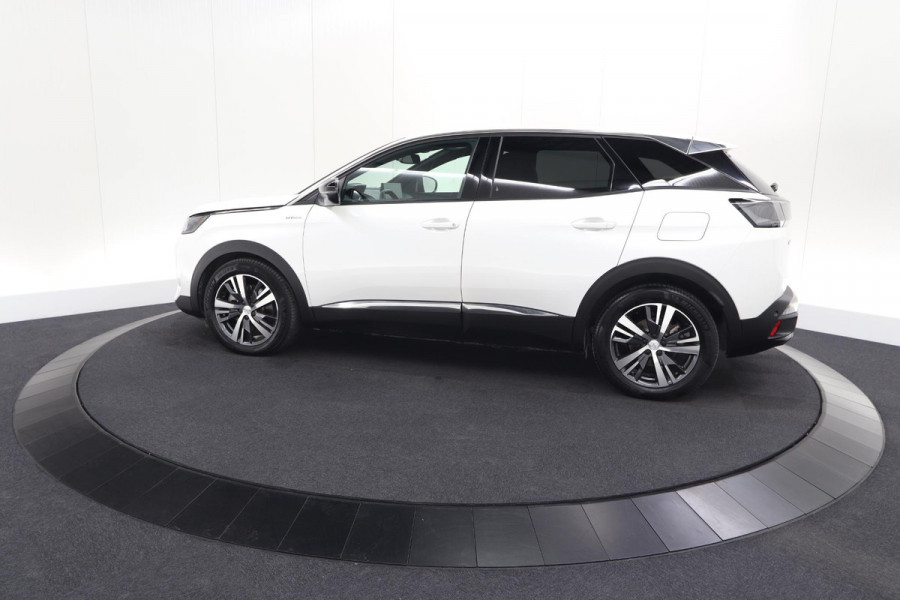 Peugeot 3008 1.6 Plug-in HYbrid 225 Allure | Camera | Dodehoekdetectie | Navigatie | Apple Carplay