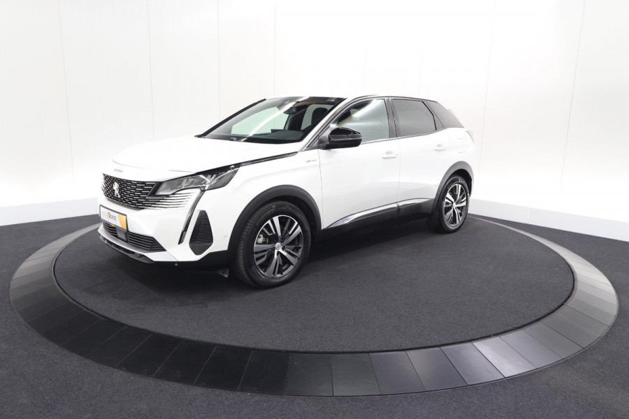 Peugeot 3008 1.6 Plug-in HYbrid 225 Allure | Camera | Dodehoekdetectie | Navigatie | Apple Carplay