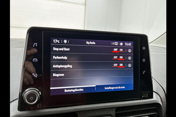 Opel Combo 1.5D L2H1 Edition Navigatie Apple CarPlay Android Auto Parkeerhulp achter Climate Control