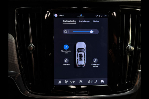 Volvo V90 2.0 T6 Plug-in hybrid AWD Plus Bright 19"/Leder + memory l + r/Stoel + stuurverwarmingAdaptieve cruise/Harman Kardon/Dodehoek/Elektrische klep/Keyless