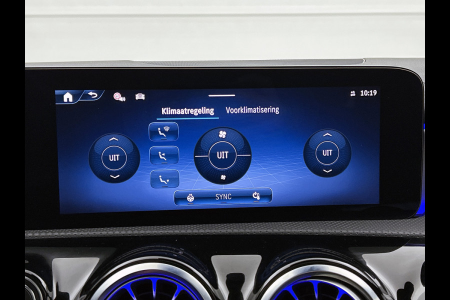 Mercedes-Benz CLA-Klasse Shooting Brake 250 e Star Edition AMG Line Plus Panoramadak | Burmester | Memory pakket | Keyless go Comfortpakket | Head up dispay Inclusief 24 maanden MB Certified garantie voor Europa.