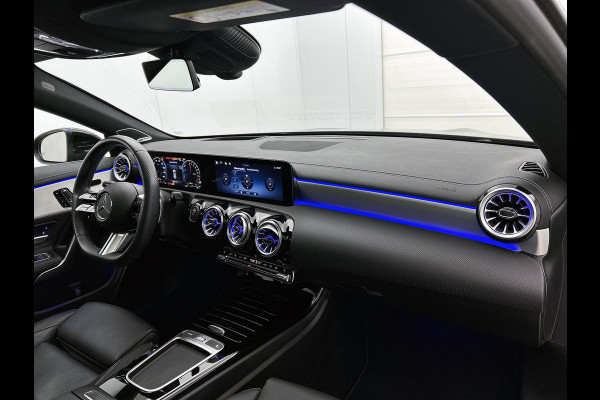 Mercedes-Benz CLA-Klasse Shooting Brake 250 e Star Edition AMG Line Plus Panoramadak | Burmester | Memory pakket | Keyless go Comfortpakket | Head up dispay Inclusief 24 maanden MB Certified garantie voor Europa.