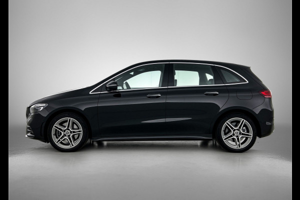 Mercedes-Benz B-Klasse 250 e Star Edition AMG Line Keyless go Comfort pakket | Trekhaak | Achteruitrijcamera | Inclusief 24 maanden MB Certified garantie voor Europa.