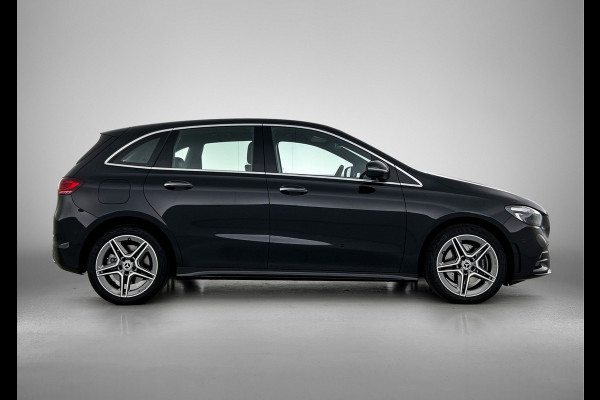 Mercedes-Benz B-Klasse 250 e Star Edition AMG Line Keyless go Comfort pakket | Trekhaak | Achteruitrijcamera | Inclusief 24 maanden MB Certified garantie voor Europa.