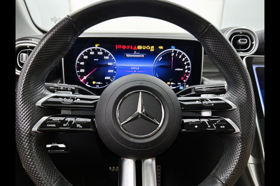 Mercedes-Benz GLC 300 e 4MATIC AMG Plug-In Hybride Night pakket |AMG Line | Memory pakket | Panoramadak | Stuurverwarming winterpakket | Inclusief 24 maanden MB Certified garantie voor Europa.